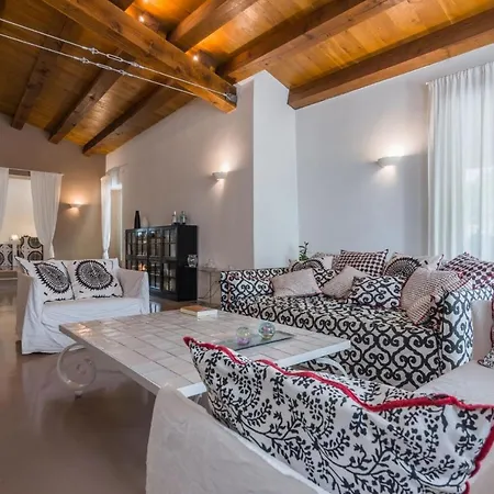 Villa Sabrina